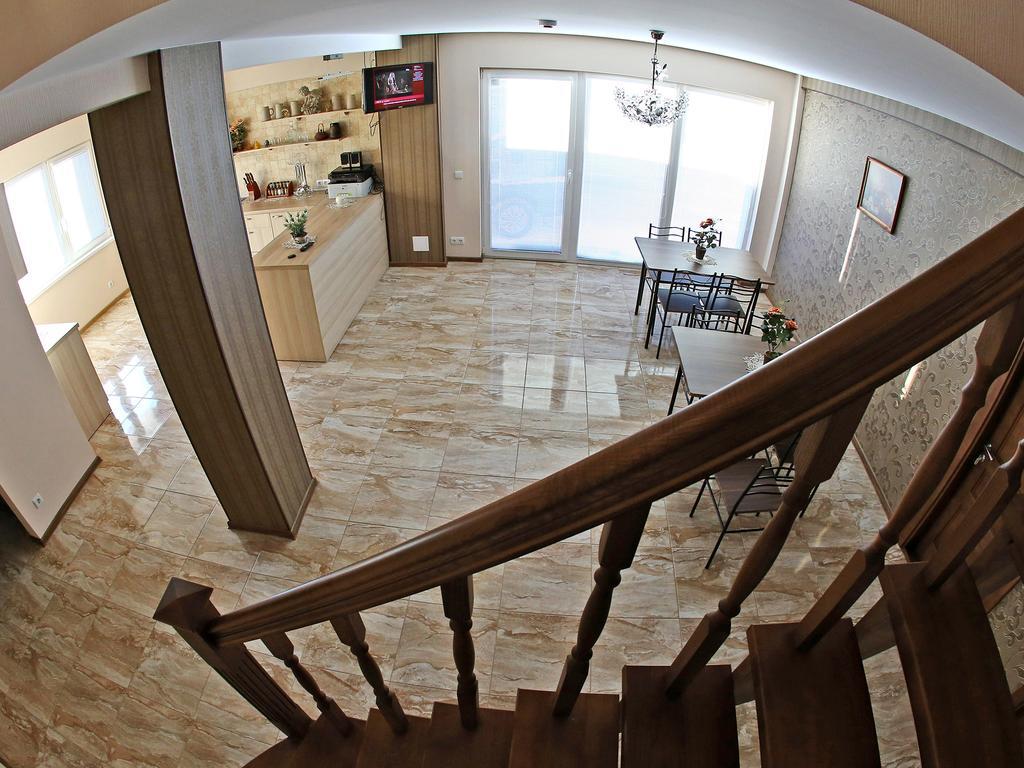 Juro Guest House โชเล ภายนอก รูปภาพ
